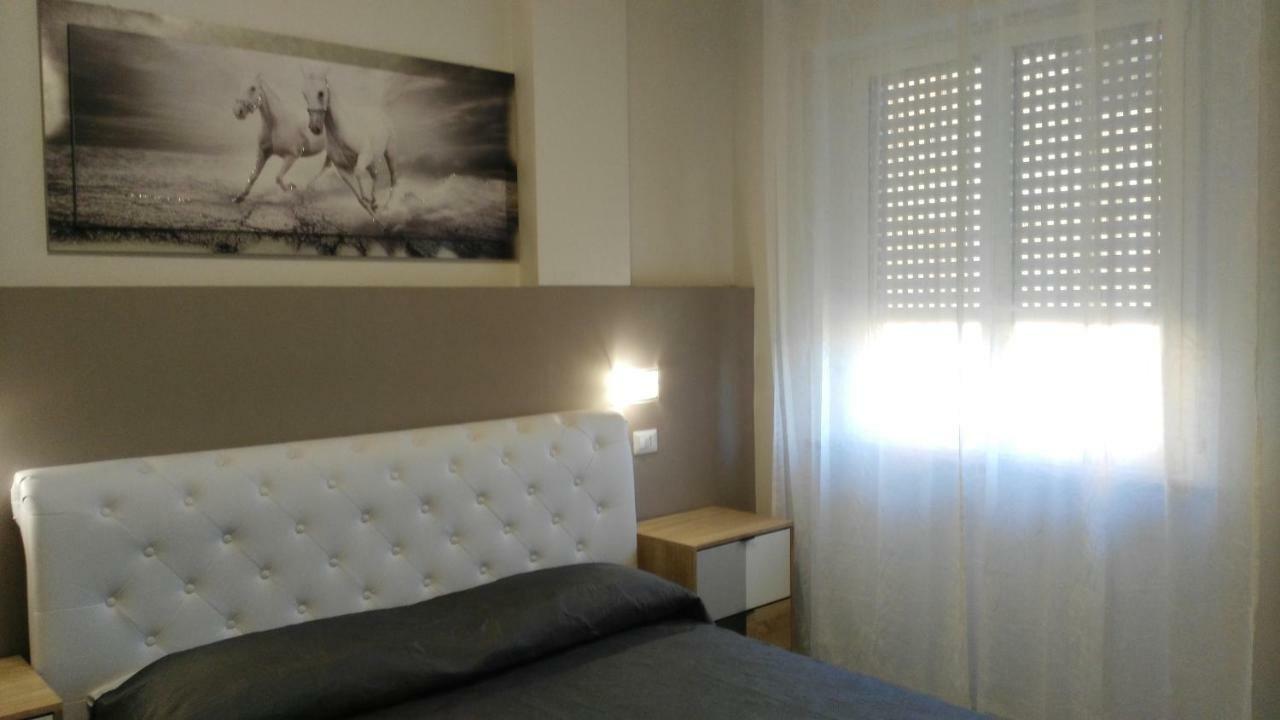 La Suite Civitanova Marche Buitenkant foto